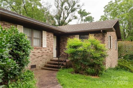 27 Country Road, Hendersonville, 北卡罗来纳州 28791, 美国