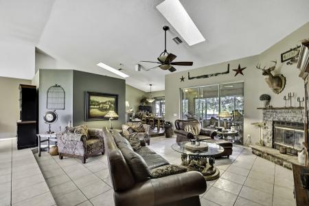 4457 CR 542H, Bushnell, Florida 33513