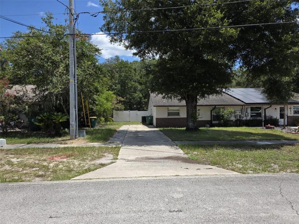 915 MARLBORO DRIVE, DELAND, 佛罗里达州 32724, 美国