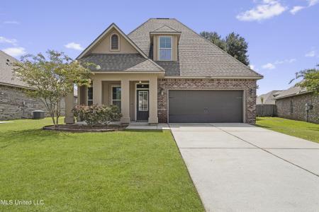 13284 Hilliard Street, D'Iberville, Mississippi 39540, HOA KỲ