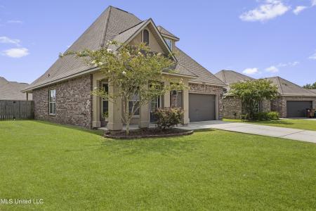 13284 Hilliard Street, D'Iberville, Mississippi 39540, HOA KỲ