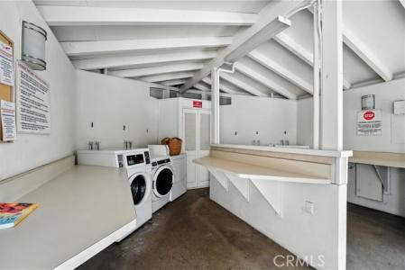 542 Via Estrada, B, Laguna Woods, California 92637, USA