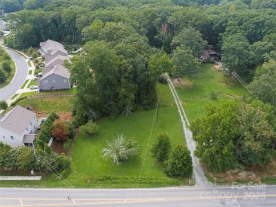 2232 Stallings Road, Matthews, Karolina Północna 28104, USA