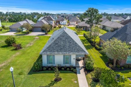 5825 Shining Way, Lake Charles, Louisiana 70605