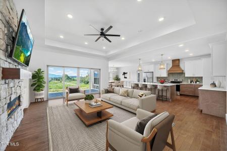 15 Browns Bridge Road, Greeneville, Tennessee 37745