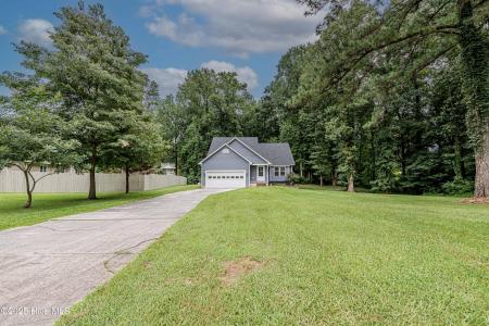 203 Lava Court, Jacksonville, NC 28540, USA