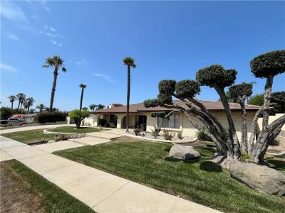 1739 N. Tulare Way, Upland, California 91784, USA