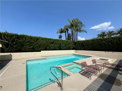 1739 N. Tulare Way, Upland, קליפורניה 91784, ארצות הברית של אמריקה