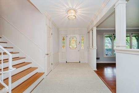 11327 Lakeshore Drive W, Carmel, Indiana 46033