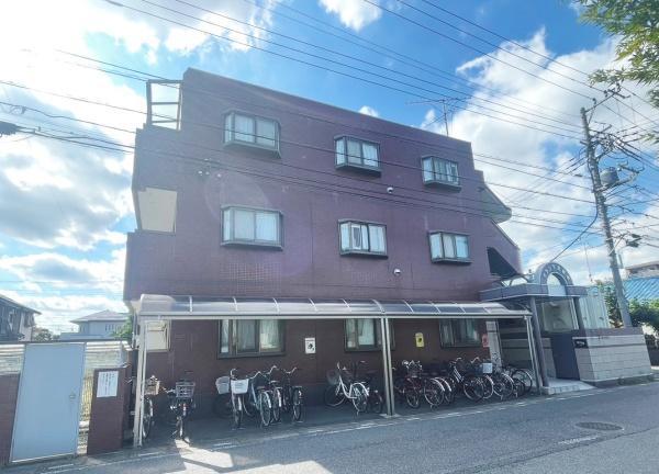 204, 瓦曽根2丁目11-23, グランデ瓦曽根, 越谷市, Saitama 343-0821, Giappone