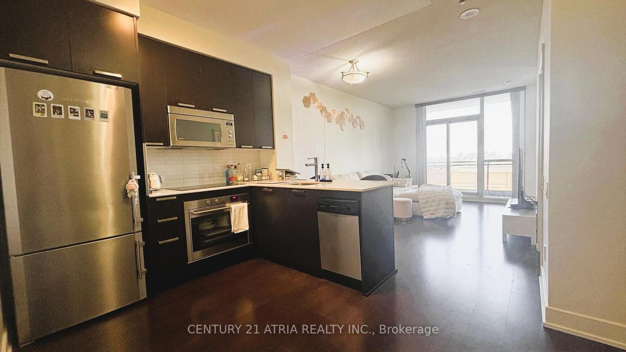 23 SHEPPARD AVENUE E, Toronto, Ontario M2N 0C8, Canadá