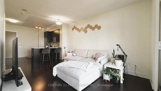 23 SHEPPARD AVENUE E, Toronto, Ontario M2N 0C8, Canada