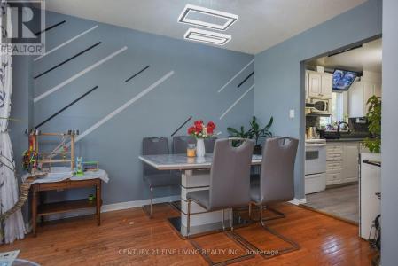 2700 BATTLEFORD ROAD, Mississauga (meadowvale), Ontario L5N 2S7, Canada