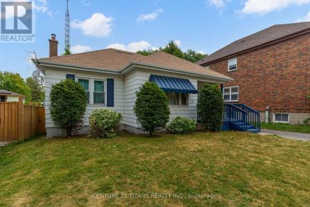 107 WILSON ROAD NORTH, Oshawa (o'neill), Ontario L1G 6E1, Canada