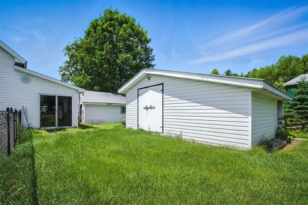 35  Rue Robinson, Waltham, Quebec J0X 3H0, Canadá