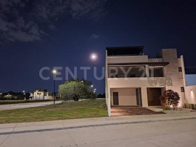 Boulevard Juan Pablo II. San Nicolás Premier 1410 INT 243,, Aguascalientes, Aguascalientes 20200, Messico