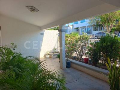 Constituyente Carlos María Esquerro 2555,, Culiacán, Sinaloa 80160, México