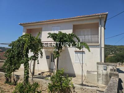 Marina, Vinišće, Marina, Splitsko-dalmatinska Županija, Croatia