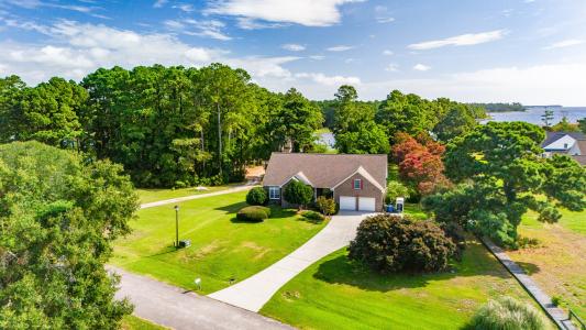 5529 Sandpiper Drive, Oriental, North Carolina 28571