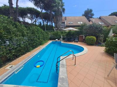 Mali i Robit, Durrës, Albania