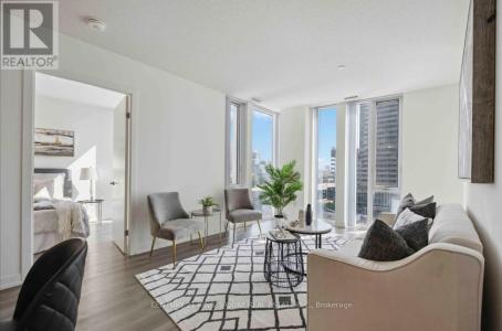 138 DOWNES STREET, Toronto (waterfront Communities), Ontario M5E 0E4, Canada