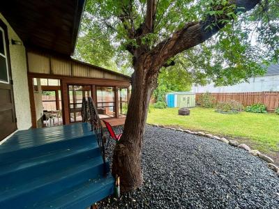 220 SUTHERLAND AVENUE, Selkirk, Manitoba R1A 0M1, Canada