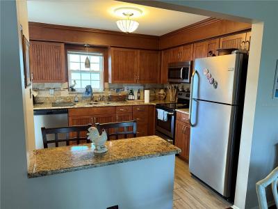 1706 BELLEAIR FOREST DRIVE 226, BELLEAIR, 佛罗里达州 33756, 美国