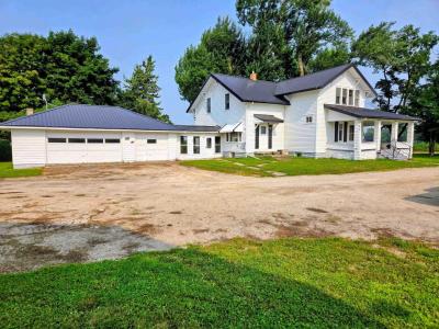 W12828 Reeds Corners Road, Ripon, Wisconsin 54971