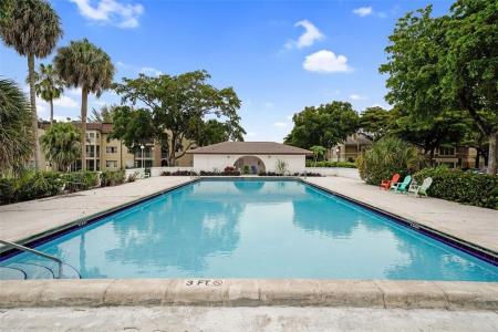 2710 Riverside Dr 106-A, Coral Springs, Flórida 33065, Estados Unidos