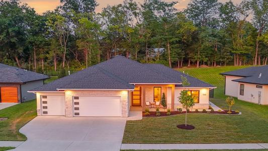 1050 SHORE ACRES LP, COLUMBIA, Missouri 65201, Amerika Birleşik Devletleri