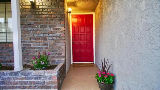 4694 W Shields Avenue, Fresno, California 93722, Stati Uniti