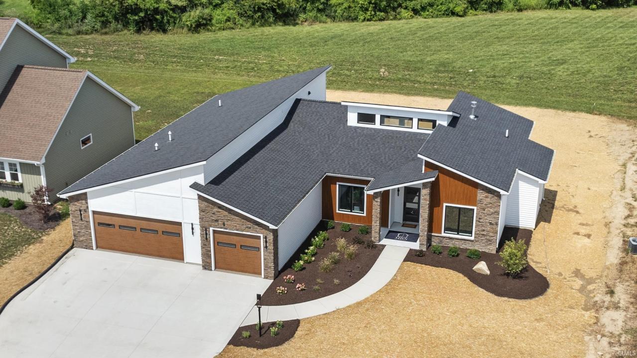 619 Grantham Passage, Fort Wayne, Indiana 46845