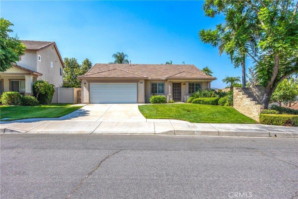 29025 Oak Creek Lane, Highland, Kaliforniya 92346, Amerika Birleşik Devletleri