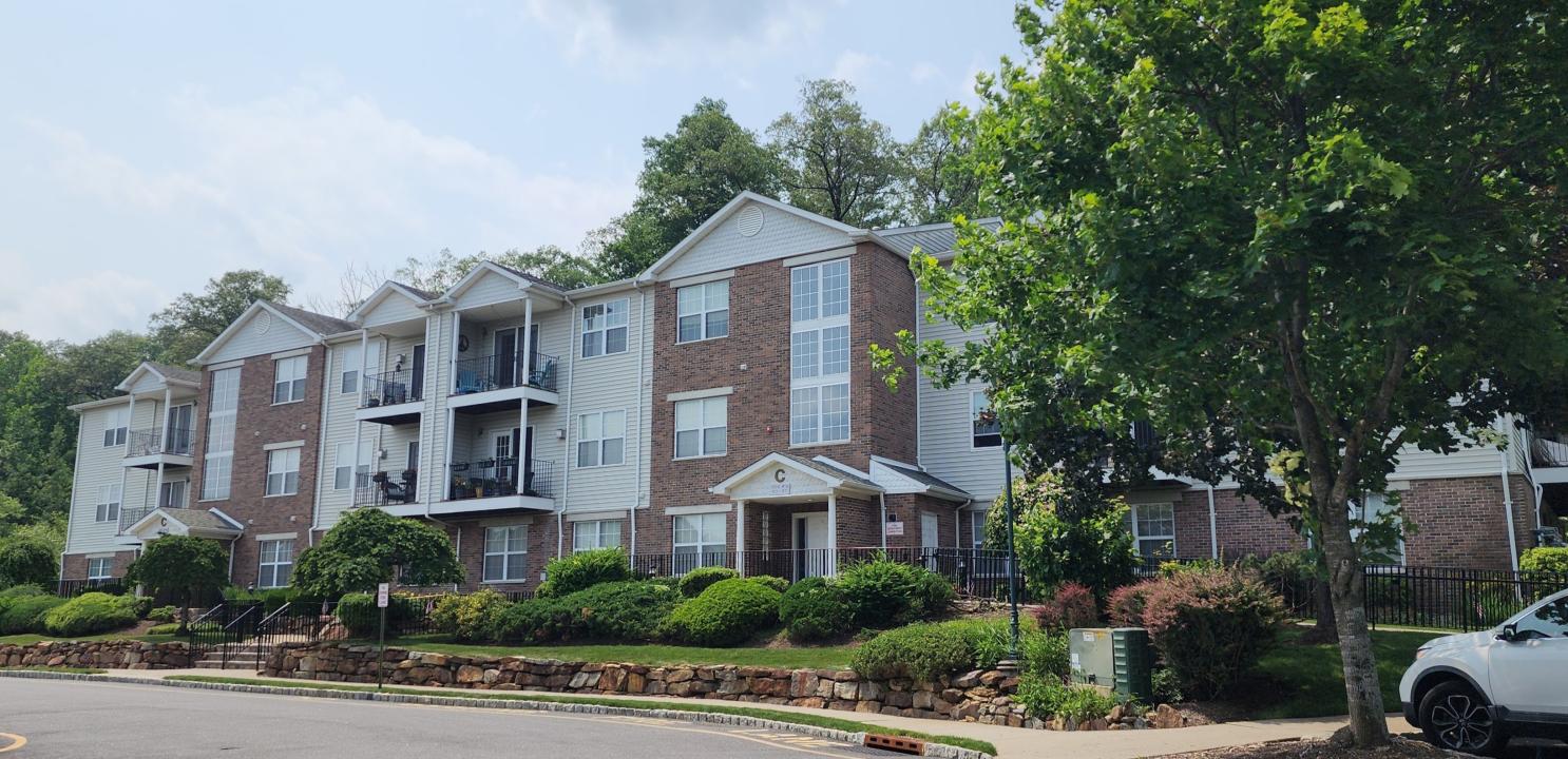 81 Mountain View Court, Morris, Riverdale Borough, Нью-Джерси 07457-1057, Соединенные Штаты