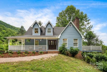 92 Rose Hill Road, Asheville, Kuzey Karolina 28803, Amerika Birleşik Devletleri