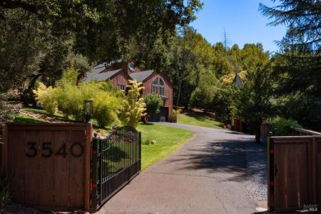 3540 Happy Valley Rd, Santa Rosa, Kalifornia 95404, USA