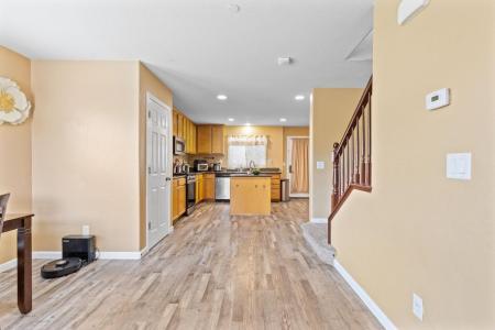 1967 Hawkins Court, Woodland, קליפורניה 95776, ארצות הברית של אמריקה