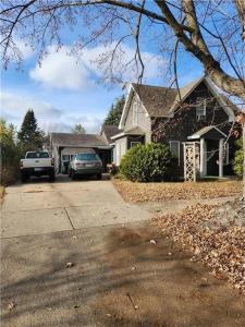 215 Gillis Avenue NE, Brainerd, Minnesota 56401, USA