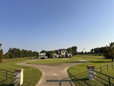 2320 W Hwy 11, Pittsburg, Texas 75686