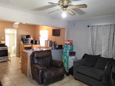 4208 Patricia Street, Haltom City, Texas 76117, USA