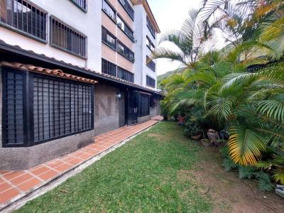 principal Se vende apartamento en Res La Quinta Los Teques, Los Teques, Miranda 00001, Venezüella