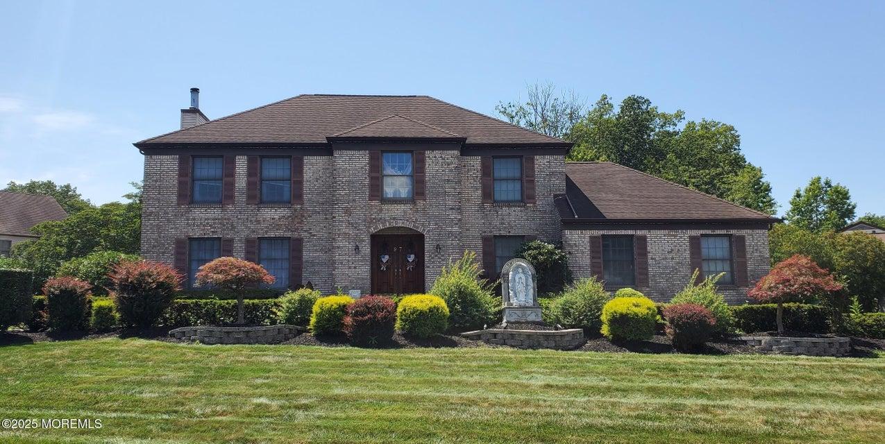 97 Windsor Dr., Eatontown, Nova Jersey 07724, Estados Unidos