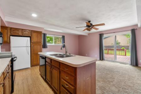 4282 Woodworth Avenue, Holt, 密歇根州 48842, 美国