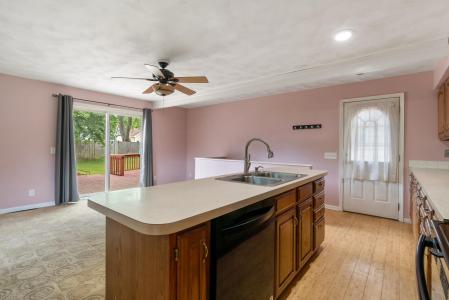 4282 Woodworth Avenue, Holt, 密歇根州 48842, 美国