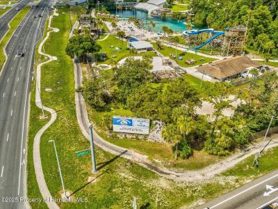 Lot 9 Commercial Way, Weeki Wachee, 佛罗里达州 34614, 美国