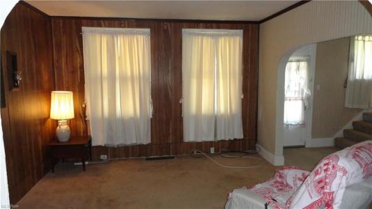 122 Carolina Ave, Chester, 西弗吉尼亚州 26034, 美国