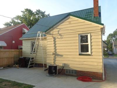 8318 Pinegrove Ave., Parma, 俄亥俄州 44129, 美國