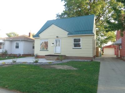 8318 Pinegrove Ave., Parma, 俄亥俄州 44129, 美國