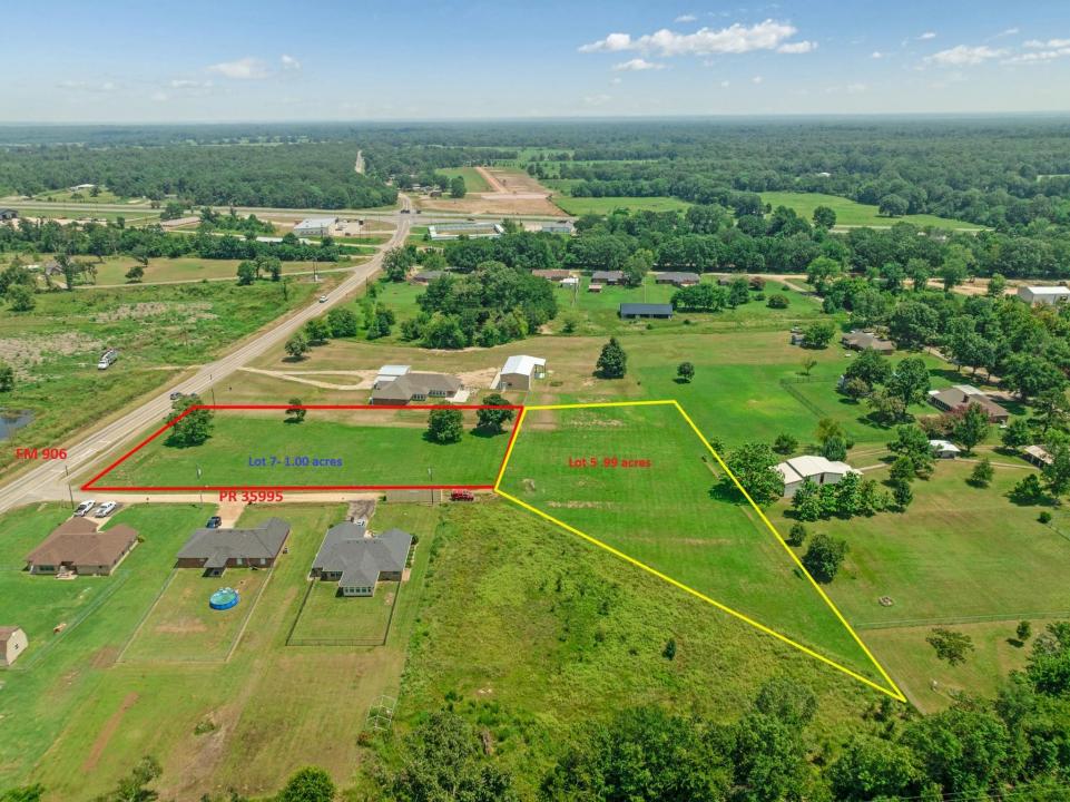 Lot 5 35995, Powderly, Texas 75473, Estados Unidos