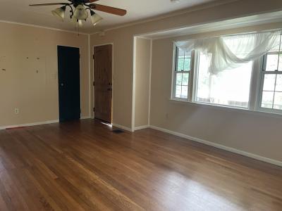 112 E Maple Avenue, Fayetteville, West Virginia 25840, Estados Unidos